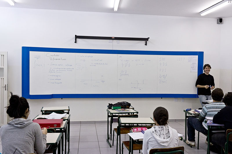 Colégio Liceu Contemporâneo - MOVPLAN