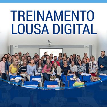Treinamento da Lousa Digital no Colégio Educare Itápolis