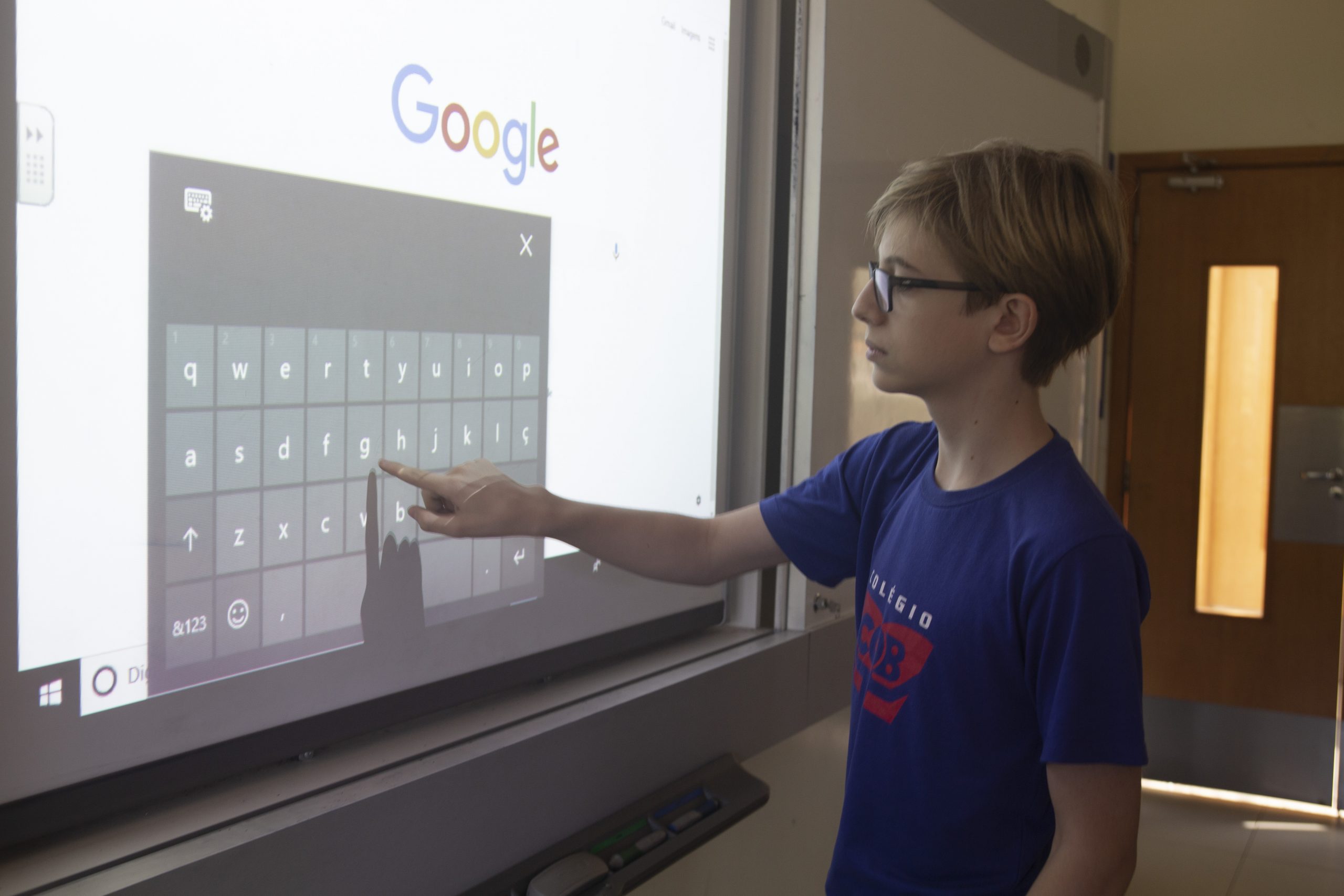 lousa-digital-movplan-quadriline-touchpro