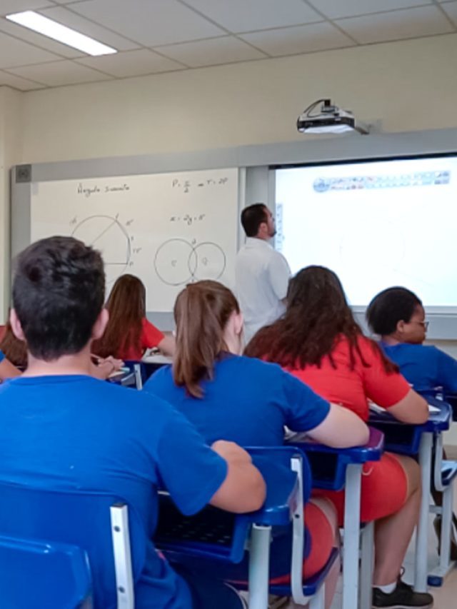 Ensino híbrido: entenda o que é