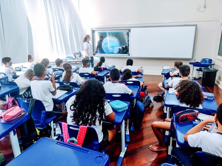 MOVPLAN_Educação Híbrida_Aula_Tecnologia