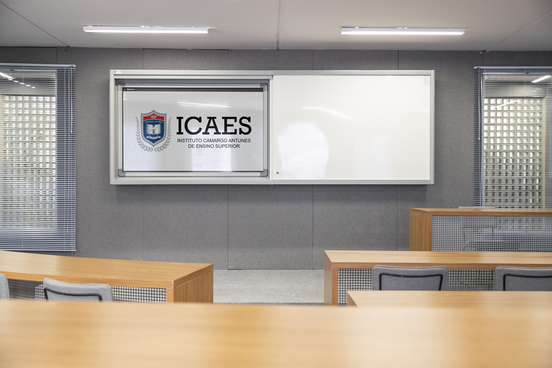 Lousa Interativa da MOVPLAN na novela da Globo Vai Na Fé